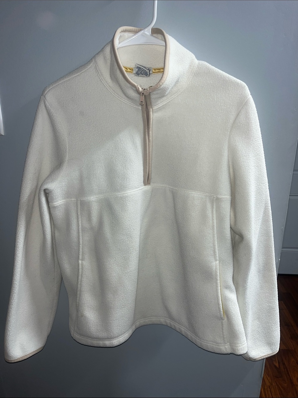 Old Navy Cream Quarter-Zip Fleece Pullover
